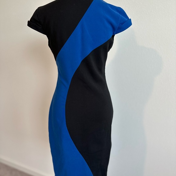 Black Halo Dress - Picture 2 of 5